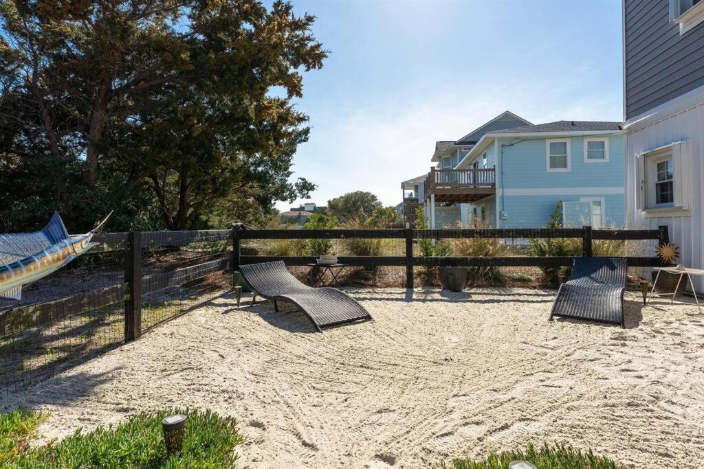 Villa Lil'Tipsea On Topsail - Close To The Sound And Beach! à Topsail Beach Extérieur photo